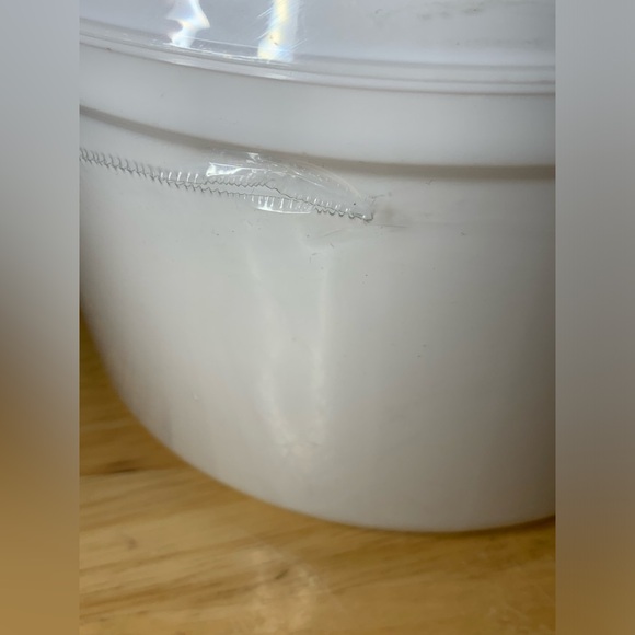 Norpro 9” Diameter Wash/Dry Salad Spinner w/Draining Basket/Colander - READ - Picture 14 of 16